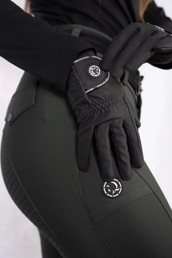 Equus Brand – Abbigliamento Equestre Italiano Premium e Accessori per l'Equitazione.